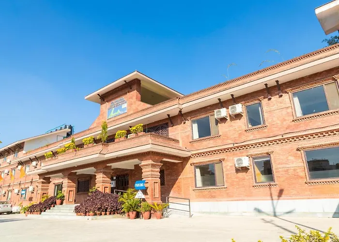 Ananda Pashupati 4*