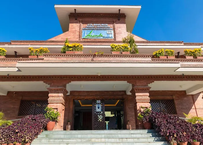 Ananda Pashupati Hotel 4*