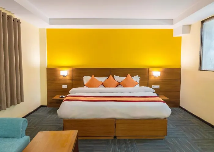 Ananda Pashupati 4*